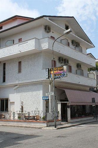 Hotel Solaris Джулианова Экстерьер фото