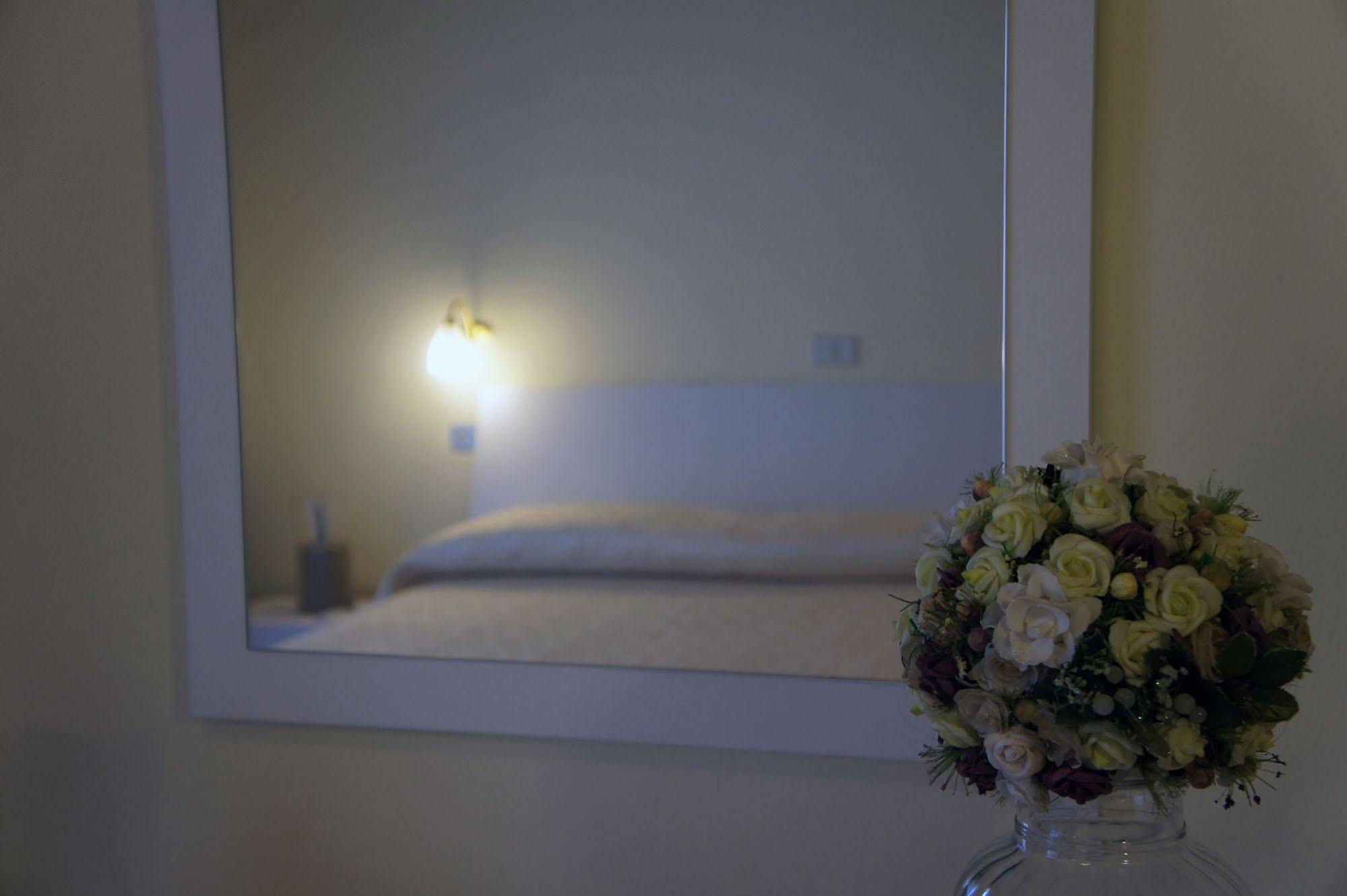 Hotel Solaris Джулианова Экстерьер фото